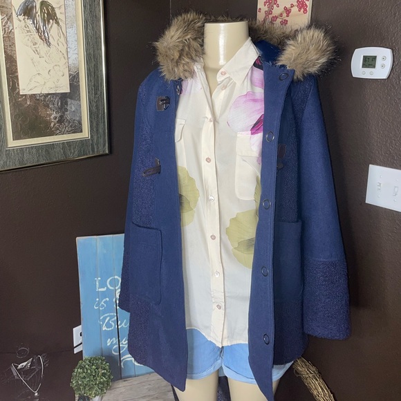 #34🎊3/10/23@7:30pm cst😍 M Coffeeshop Wool Blue Coat💙 - Picture 9 of 12